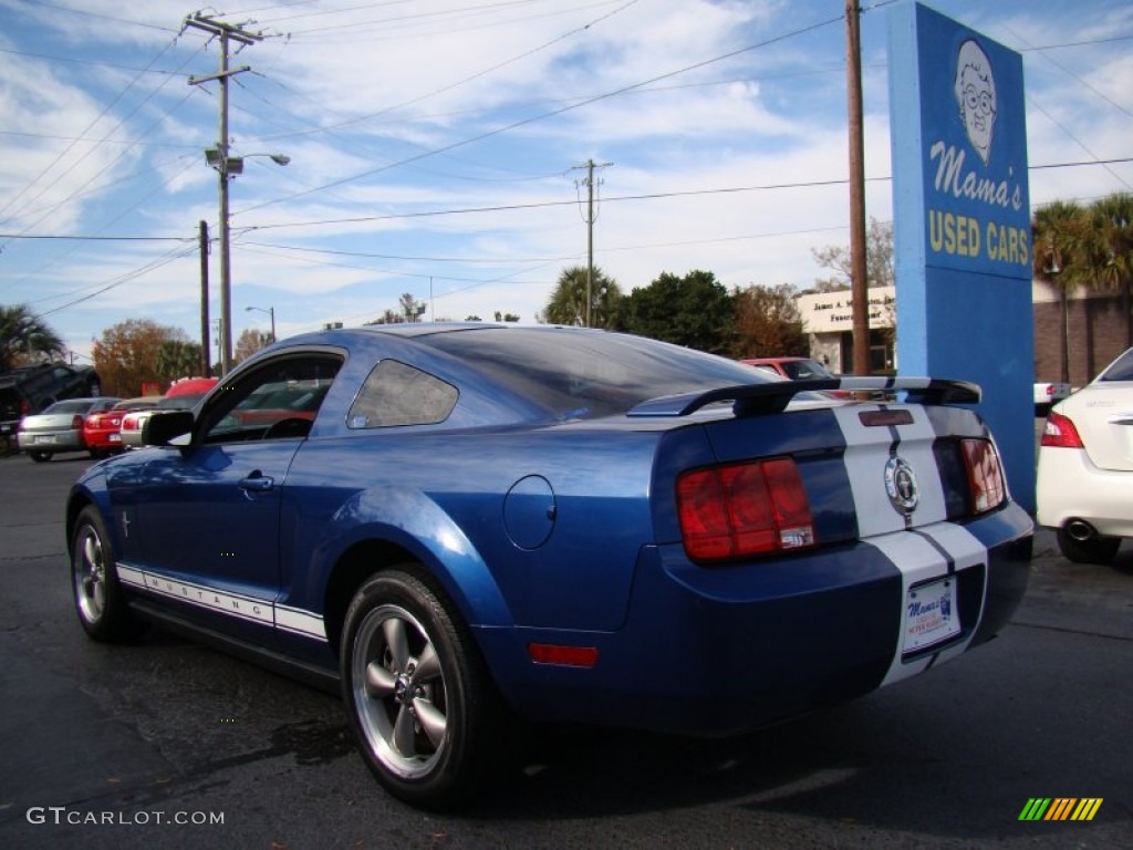 2006 Mustang V6 Premium Coupe - Vista Blue Metallic / Light Graphite photo #6