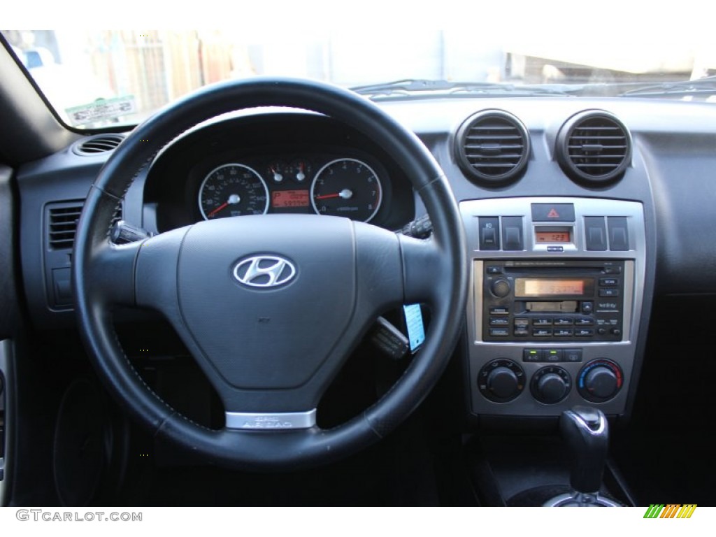 2004 Hyundai Tiburon GT Black Dashboard Photo #73860602