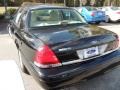 Black - Crown Victoria LX Photo No. 15