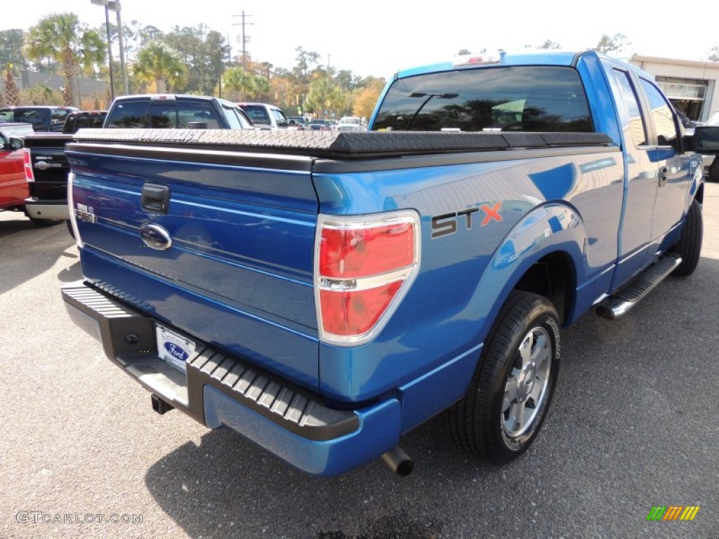 2010 F150 STX SuperCab - Blue Flame Metallic / Medium Stone photo #13