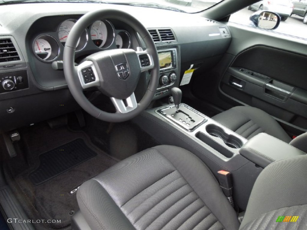 Dark Slate Gray Interior 2013 Dodge Challenger R/T Photo #73862636