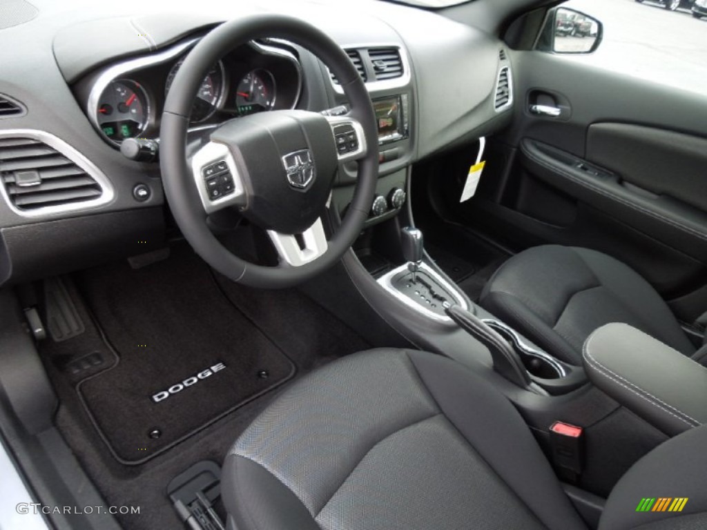 Black Interior 2013 Dodge Avenger SXT V6 Photo #73862834