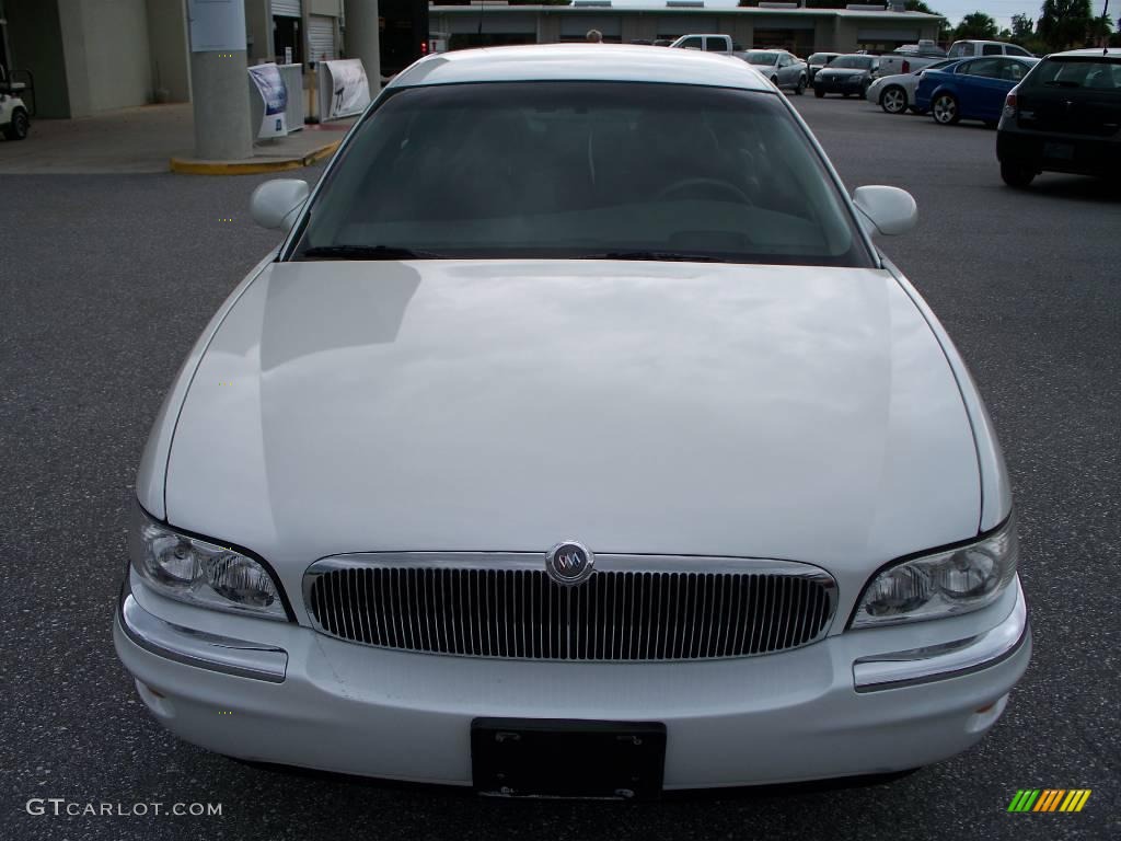 2000 Park Avenue Ultra - Bright White / Taupe photo #2