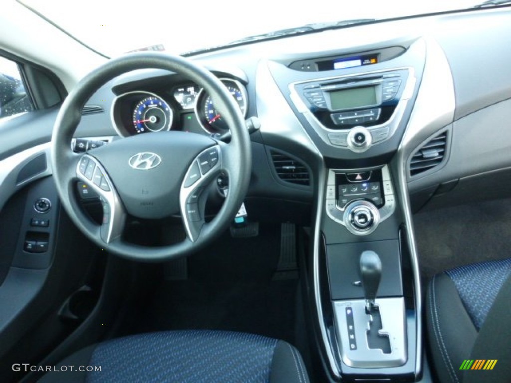 2013 Hyundai Elantra Coupe GS Dashboard Photos