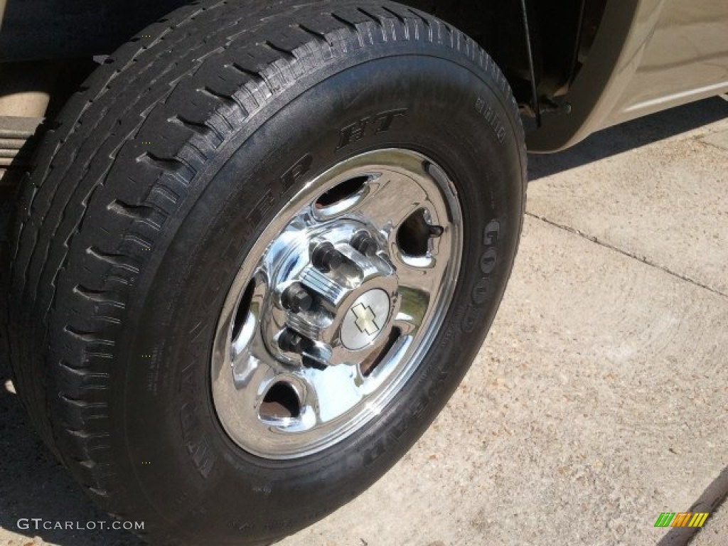 2006 Chevrolet Silverado 2500HD LS Extended Cab Wheel Photos