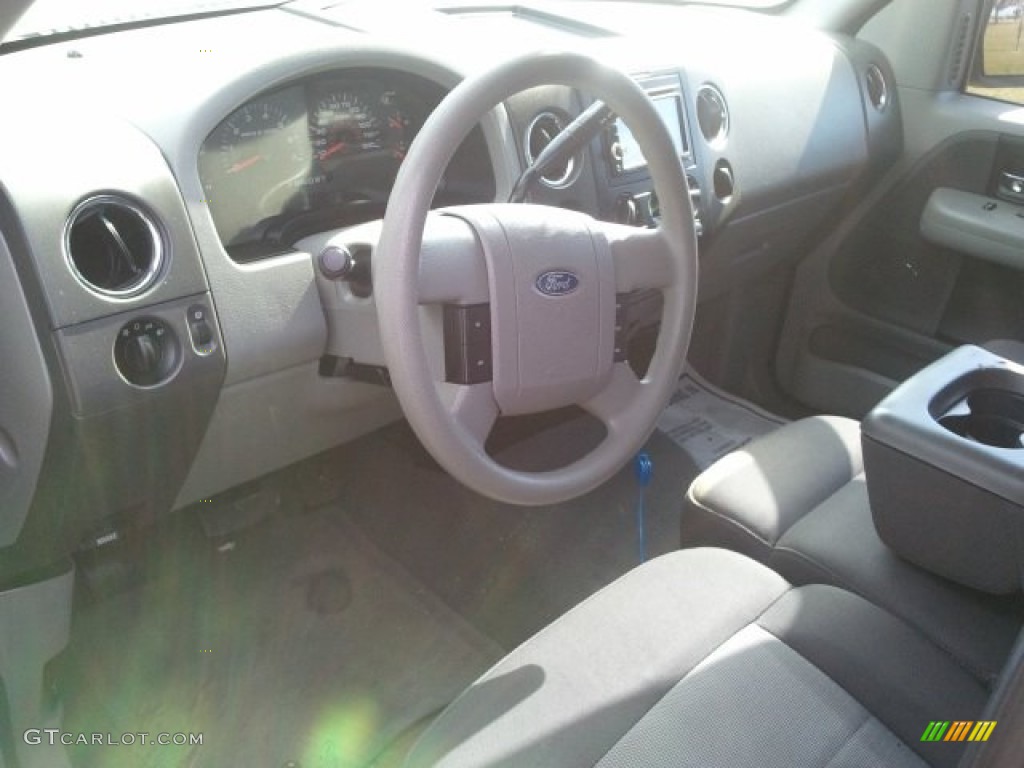 2006 F150 XLT SuperCrew - Black / Medium/Dark Flint photo #17