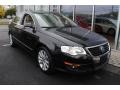 Deep Black - Passat Komfort Sedan Photo No. 6