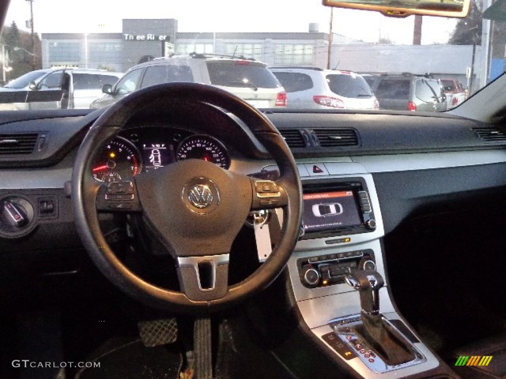 2010 Volkswagen CC Luxury Black Dashboard Photo #73871654