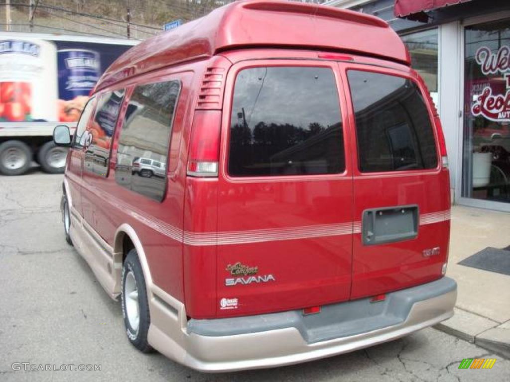 1998 Savana Van 1500 RV Conversion - Dark Toreador Red Metallic / Neutral photo #2