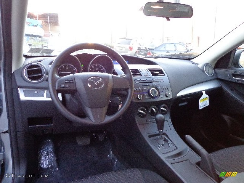 Black Interior 2013 Mazda MAZDA3 i SV 4 Door Photo #73873433