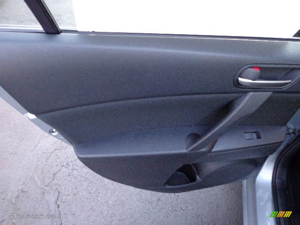 2013 Mazda MAZDA3 i SV 4 Door Black Door Panel Photo #73873442