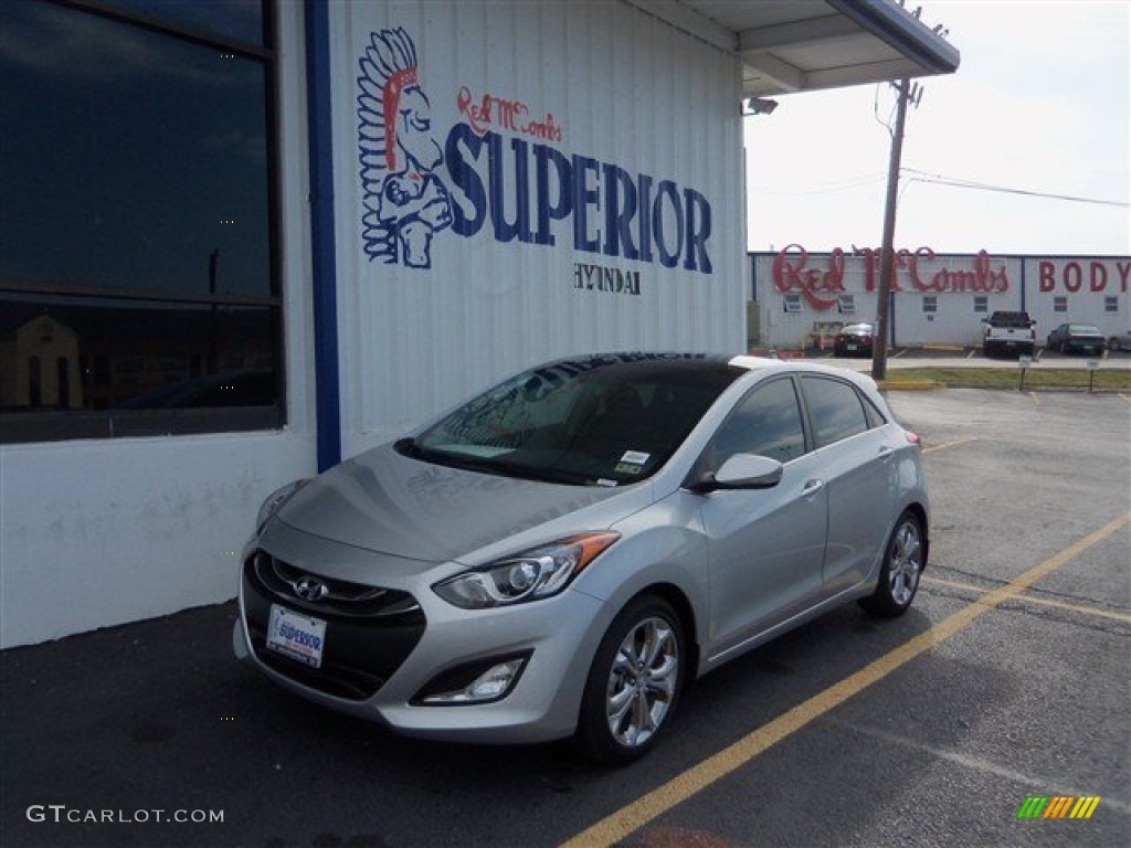 Silver Hyundai Elantra