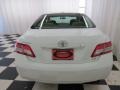 Super White - Camry LE Photo No. 27