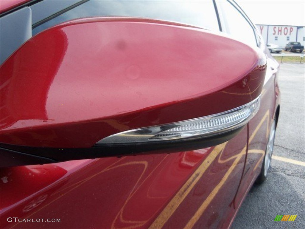 2013 Elantra Limited - Red Allure / Beige photo #4