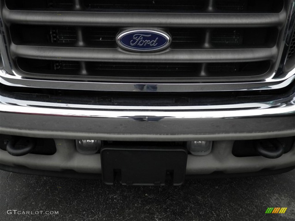 2004 F350 Super Duty King Ranch Crew Cab - Chestnut Brown Metallic / Castano Brown Leather photo #5