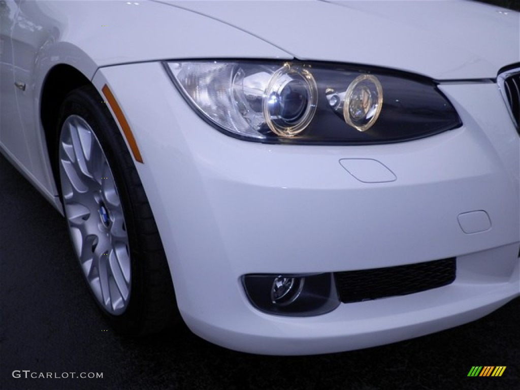 2010 3 Series 328i Coupe - Alpine White / Black photo #2