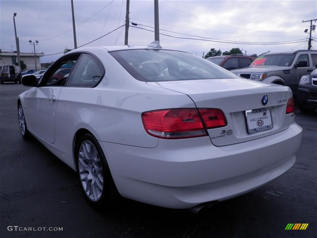 2010 3 Series 328i Coupe - Alpine White / Black photo #13