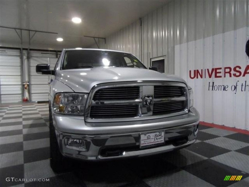 2009 Ram 1500 Lone Star Edition Crew Cab 4x4 - Bright Silver Metallic / Dark Slate/Medium Graystone photo #2