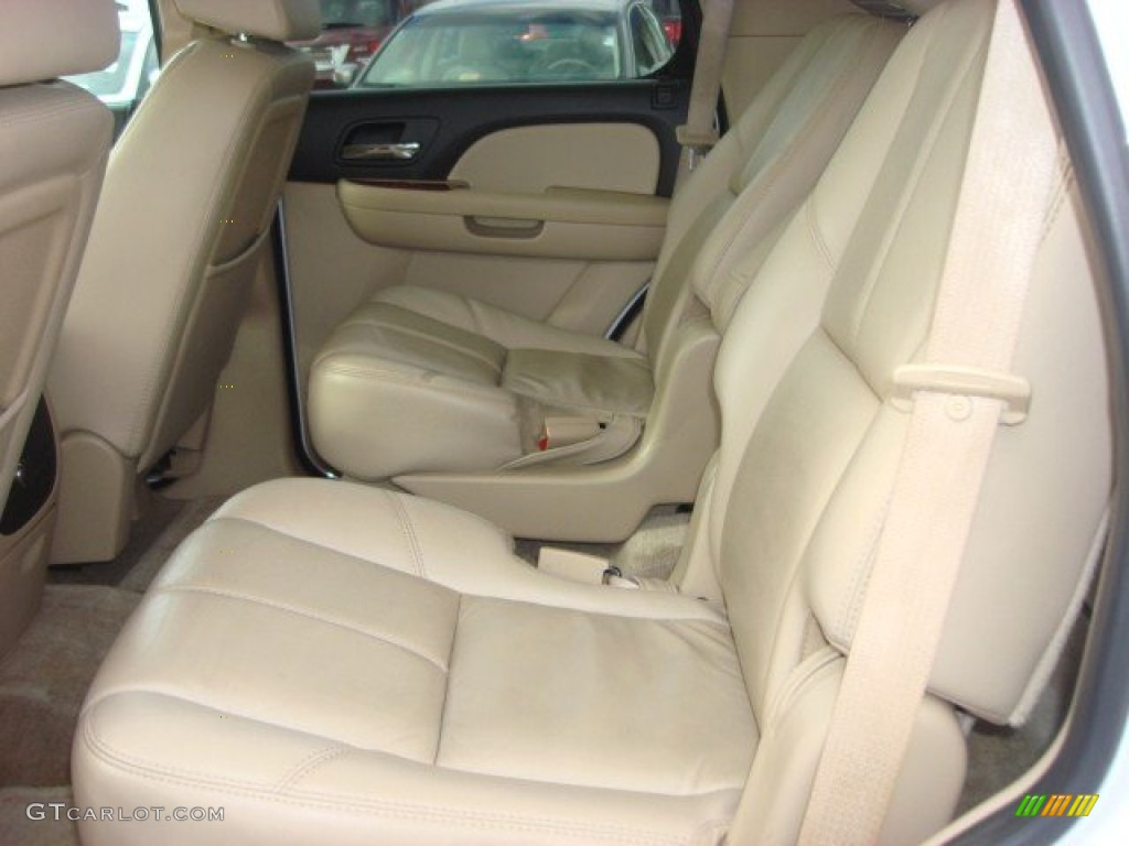 2007 Tahoe LTZ 4x4 - Summit White / Light Cashmere/Ebony photo #10