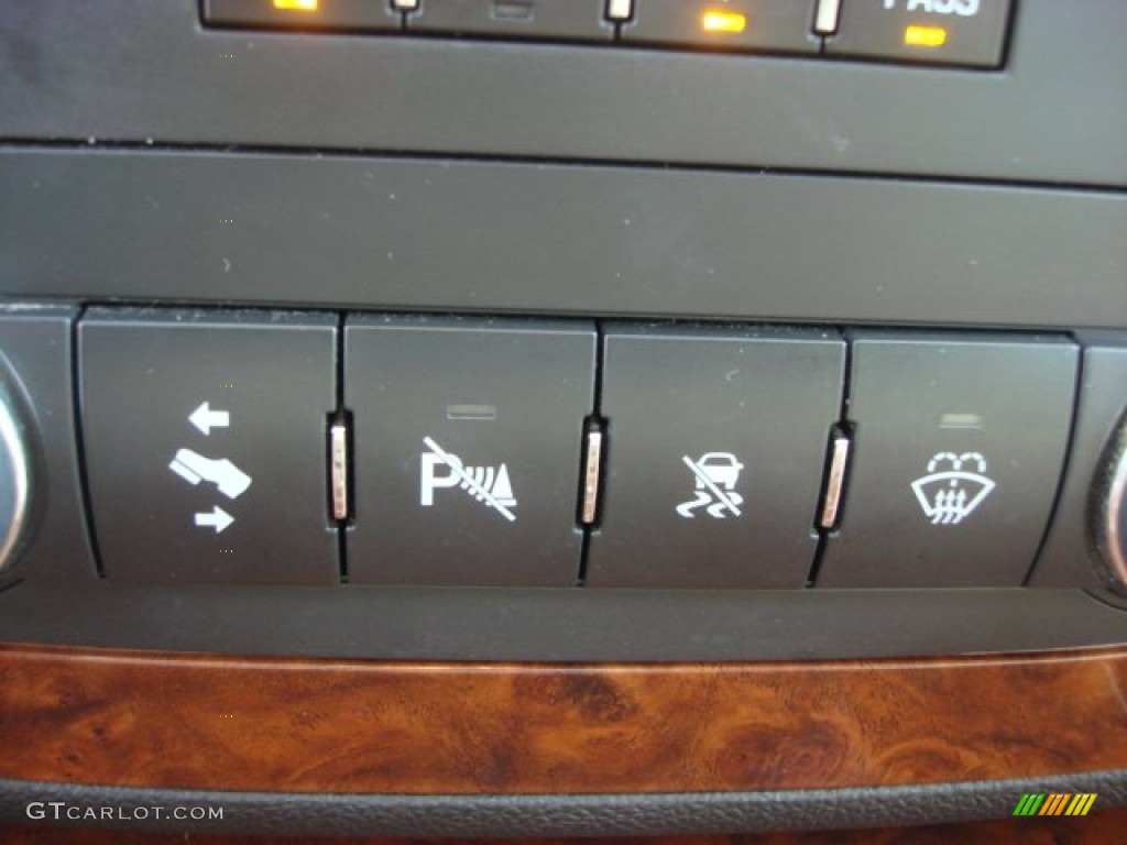 2007 Tahoe LTZ 4x4 - Summit White / Light Cashmere/Ebony photo #22