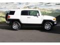 Iceberg White - FJ Cruiser 4WD Photo No. 2