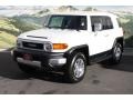 Iceberg White - FJ Cruiser 4WD Photo No. 5