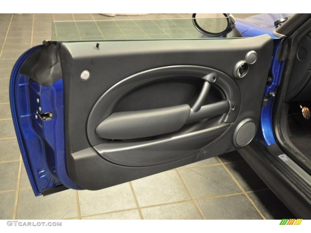 2006 Cooper S Convertible - Hyper Blue Metallic / Panther Black photo #23
