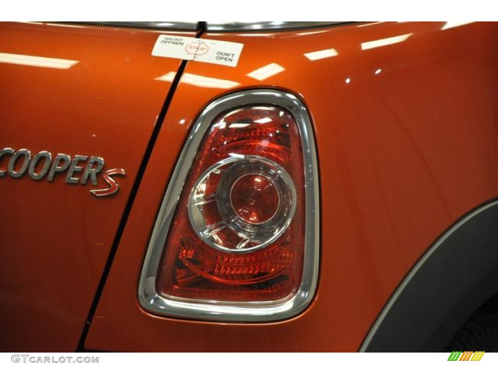 2013 Cooper S Hardtop - Spice Orange Metallic / Carbon Black photo #13