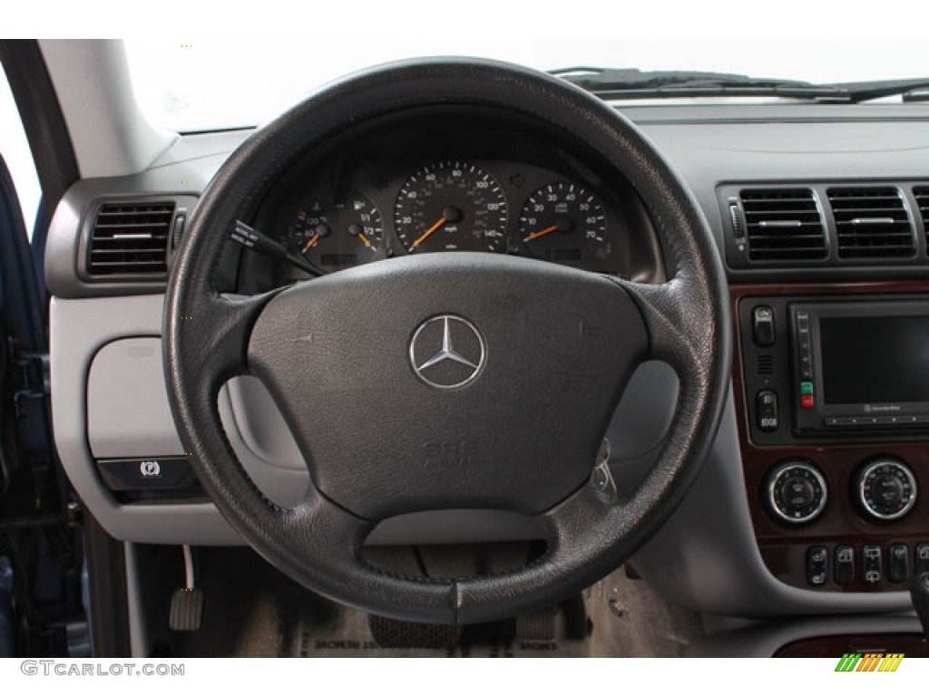 2004 Mercedes-Benz ML 350 4Matic Steering Wheel Photos