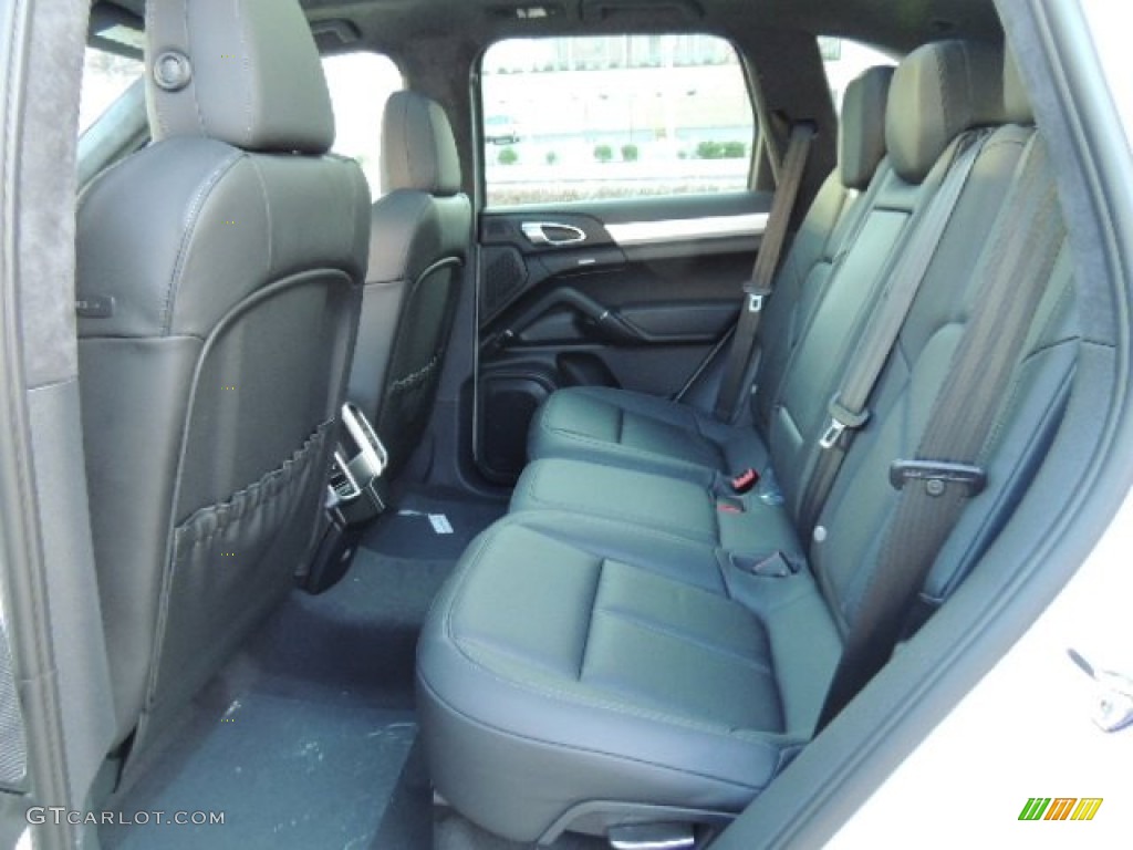 Black Interior 2013 Porsche Cayenne GTS Photo #73885562