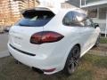 White - Cayenne GTS Photo No. 24