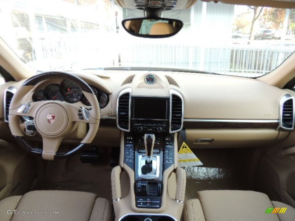 2013 Porsche Cayenne Standard Cayenne Model Luxor Beige Dashboard Photo #73886173