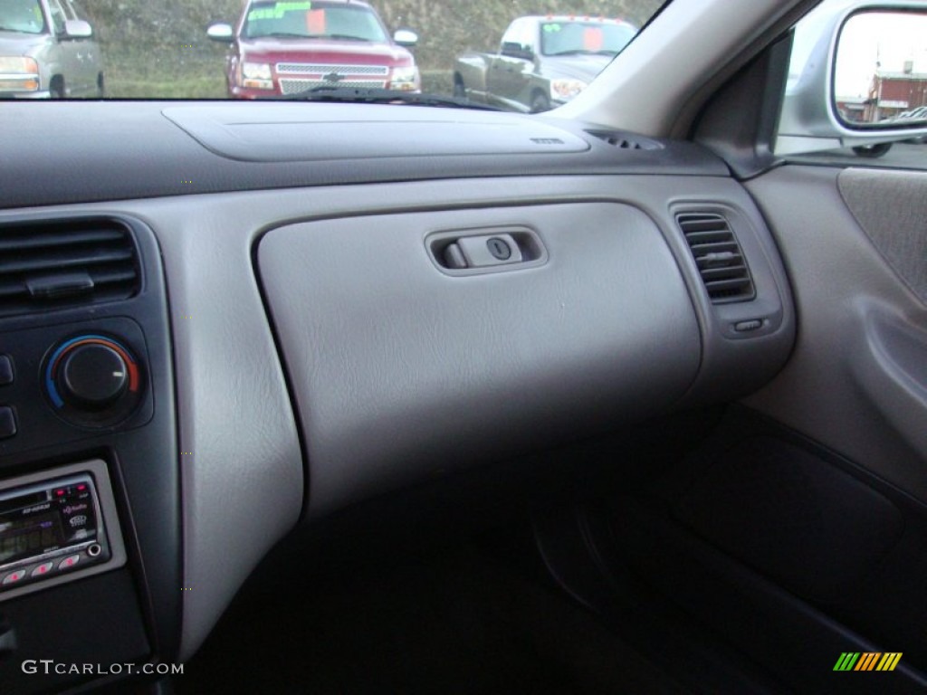 2002 Accord LX Sedan - Satin Silver Metallic / Quartz Gray photo #15