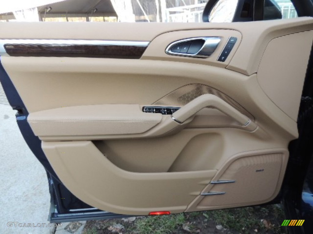 2013 Porsche Cayenne Standard Cayenne Model Luxor Beige Door Panel Photo #73886186