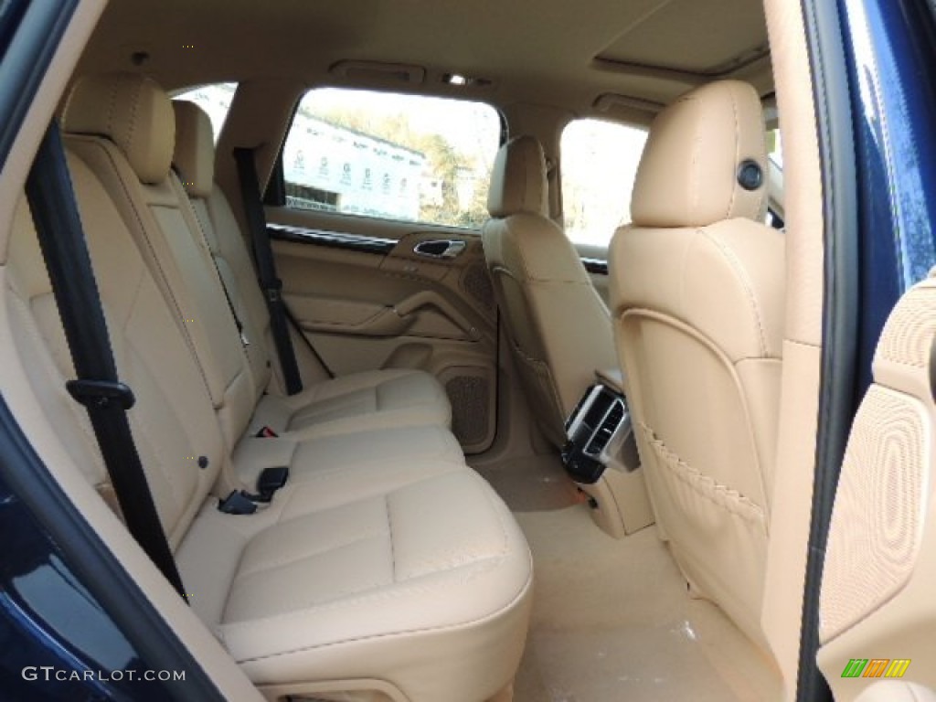 2013 Porsche Cayenne Standard Cayenne Model Rear Seat Photo #73886417