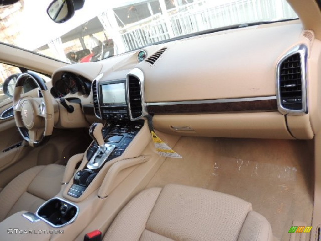2013 Porsche Cayenne Standard Cayenne Model Luxor Beige Dashboard Photo #73886477