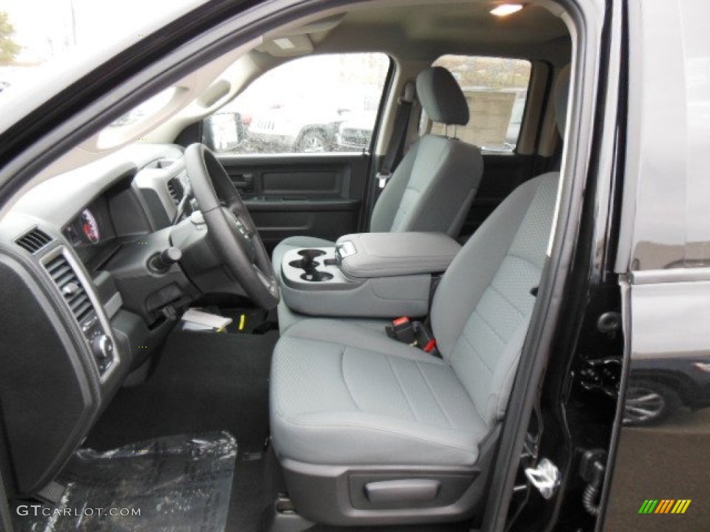 Black/Diesel Gray Interior 2013 Ram 1500 Express Quad Cab 4x4 Photo #73887245