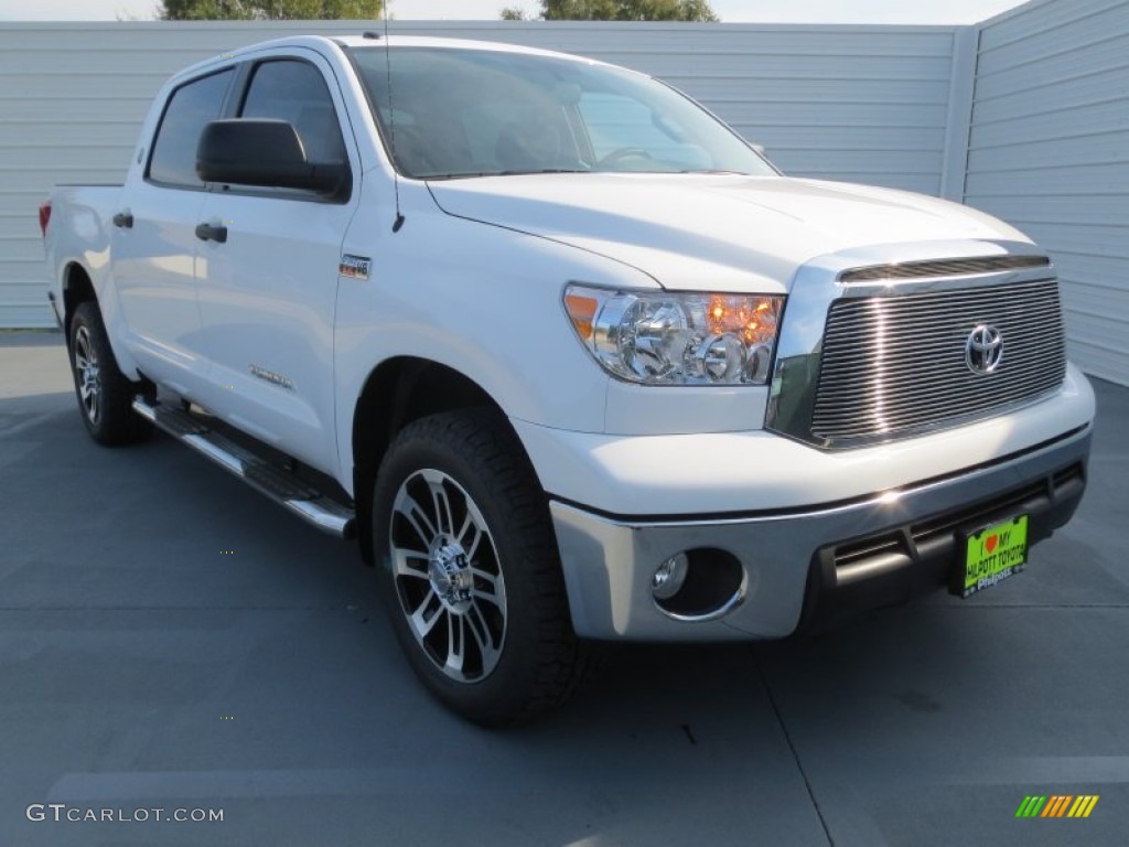 Super White Toyota Tundra