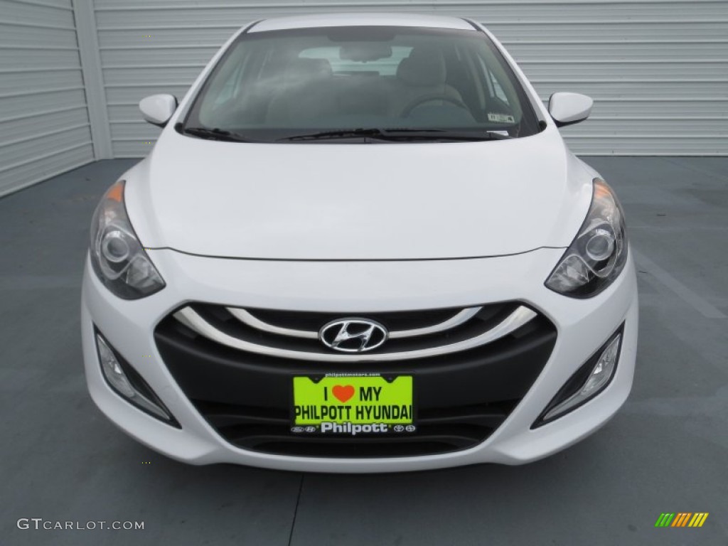 2013 Elantra GT - Monaco White / Beige photo #7