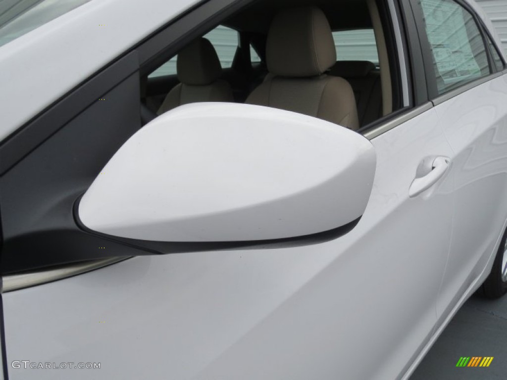 2013 Elantra GT - Monaco White / Beige photo #11