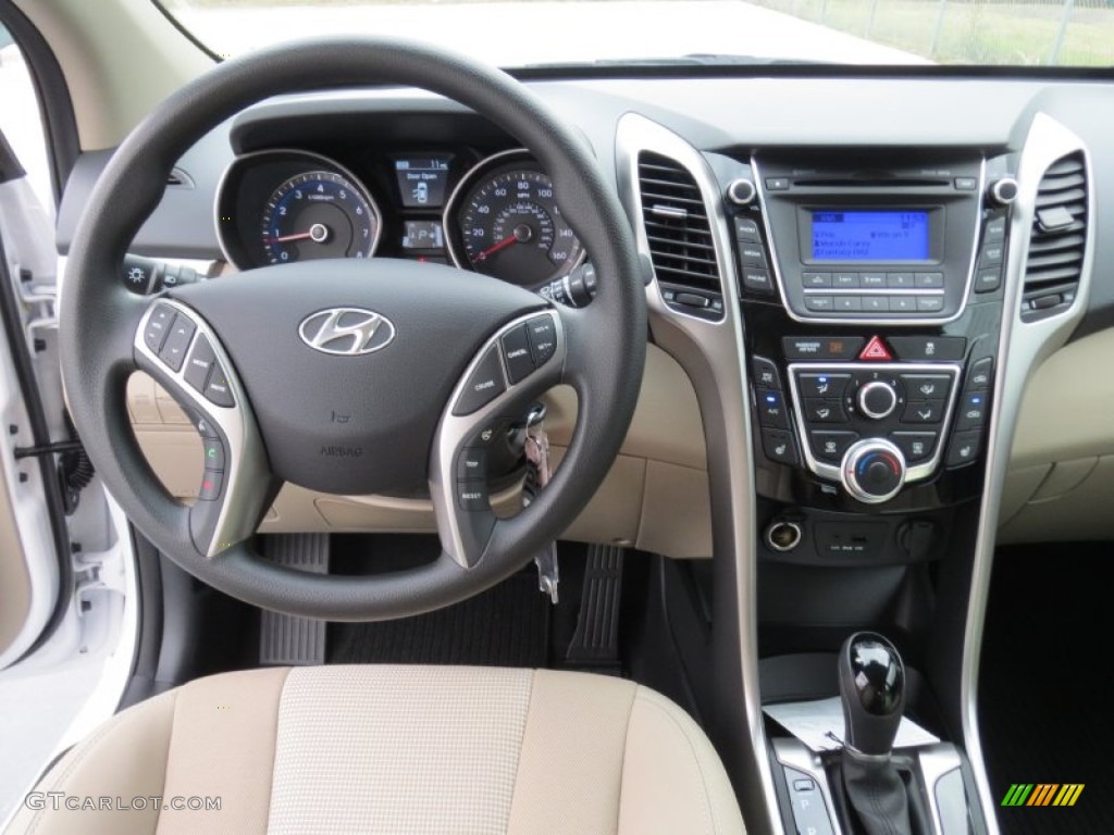 2013 Elantra GT - Monaco White / Beige photo #22