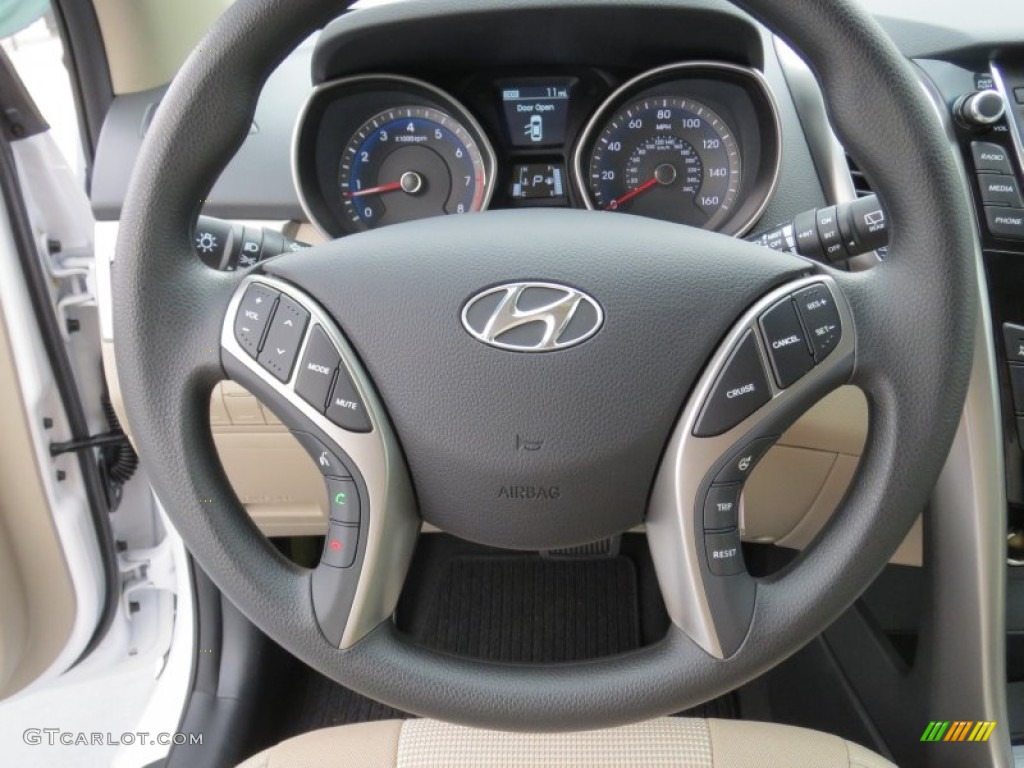 2013 Elantra GT - Monaco White / Beige photo #27