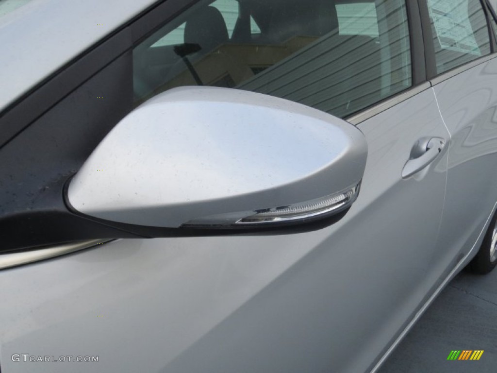 2013 Elantra GT - Shimmering Air Silver / Black photo #11