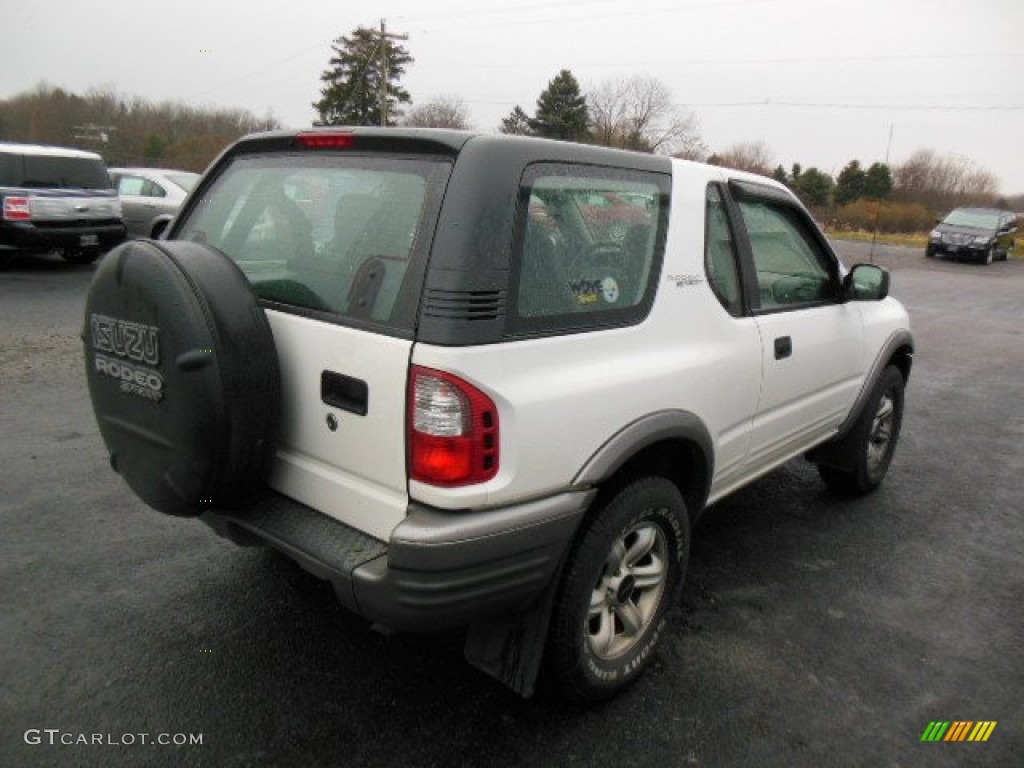 2002 Rodeo Sport S Hard Top 4WD - Alpine White / Gray photo #5