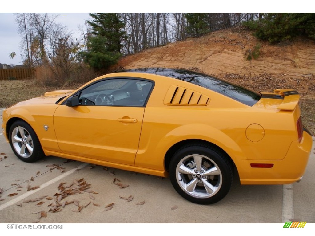 2009 Mustang GT Premium Coupe - Grabber Orange / Dark Charcoal photo #4