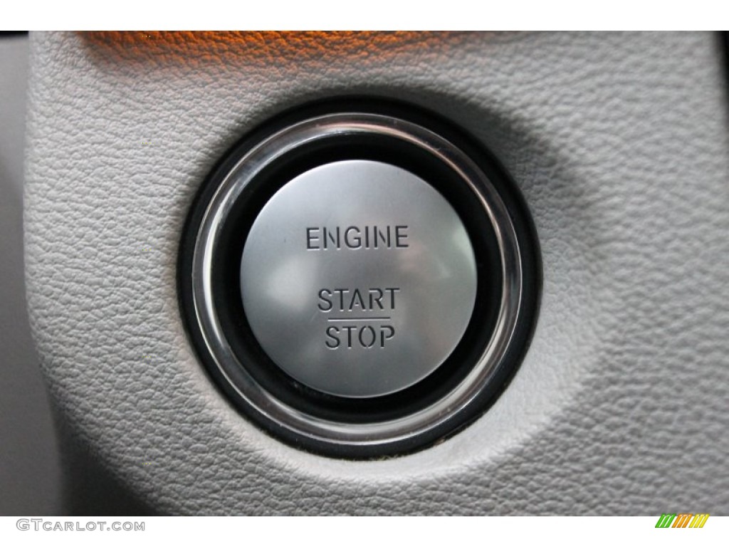 2010 Mercedes-Benz E 63 AMG Sedan Controls Photo #73889465