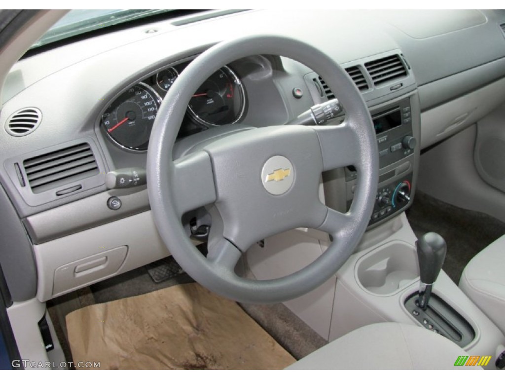 2005 Chevrolet Cobalt Sedan Gray Steering Wheel Photo #73890775