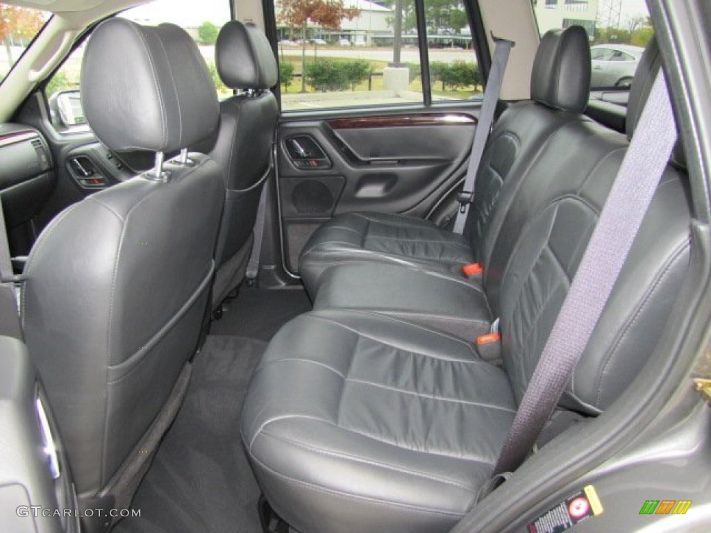 2004 Jeep Grand Cherokee Limited 4x4 Rear Seat Photo #73892651