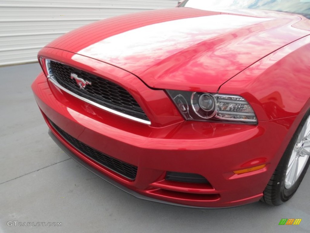 2013 Mustang V6 Premium Convertible - Race Red / Charcoal Black photo #9