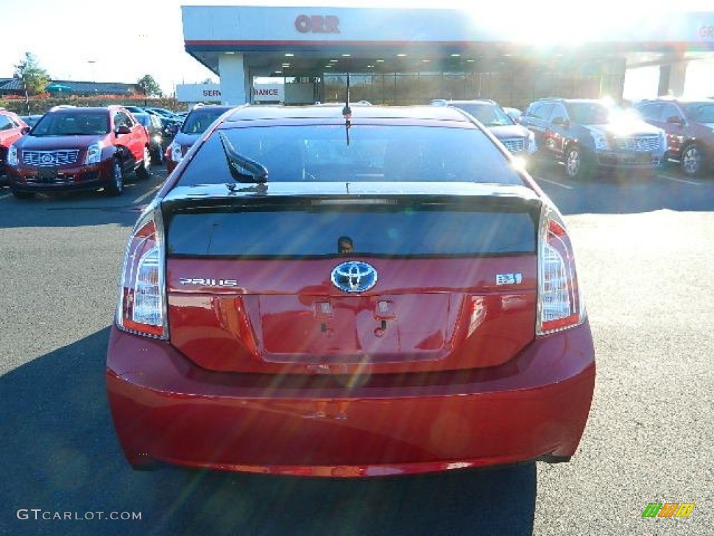 2013 Prius Two Hybrid - Barcelona Red Metallic / Bisque photo #4